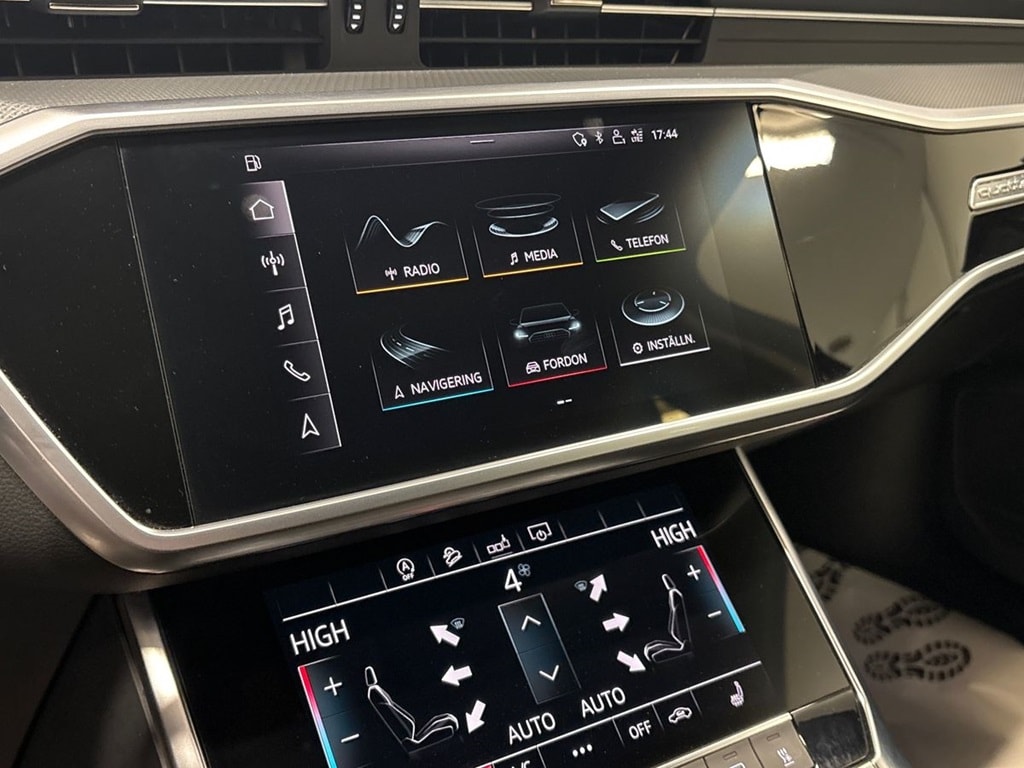 Bild som visar Audi A6 allroad quattro A6 allroad quattro 45 TDI 231 hk tiptronic - för mer information kontakta din Audi Partner