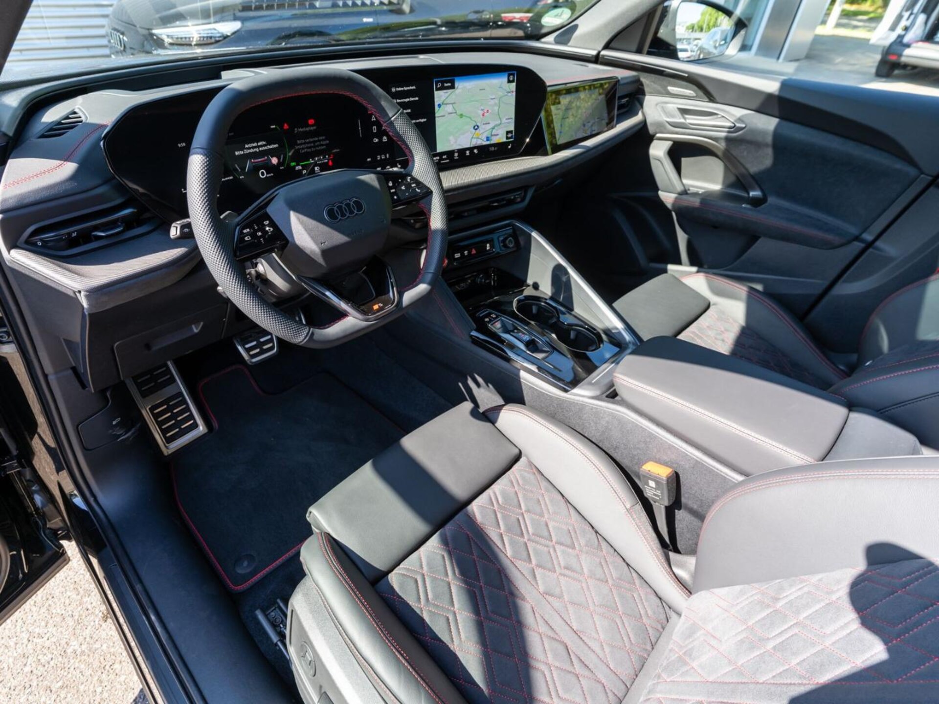 Audi Q5 SUV e-hybrid edition one
