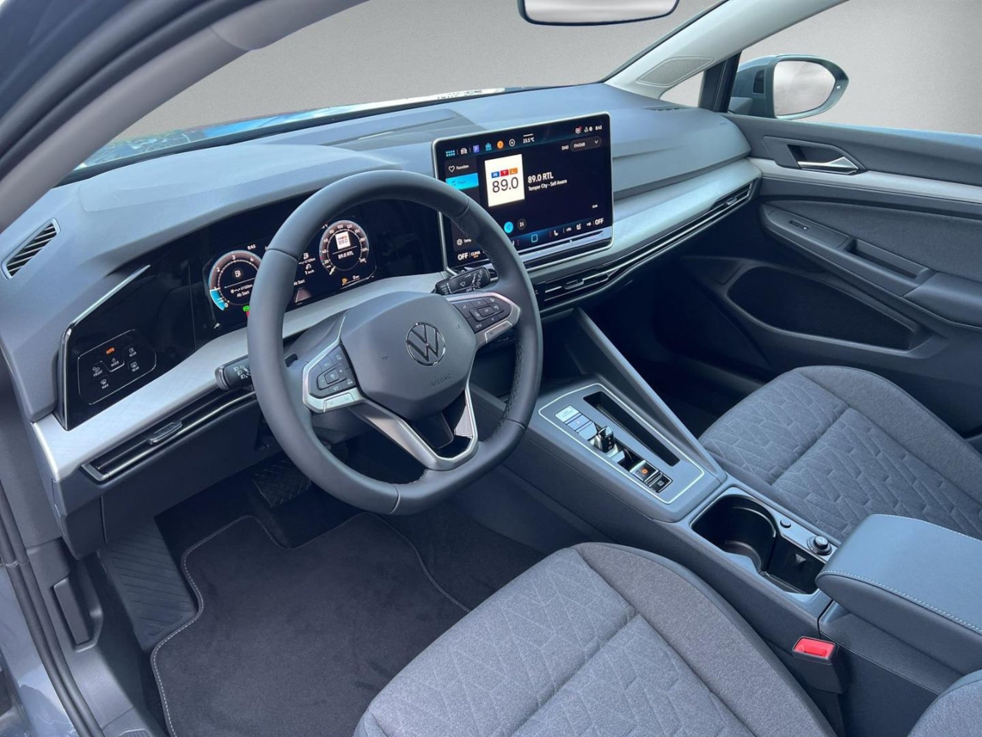 Volkswagen Golf Variant Life
