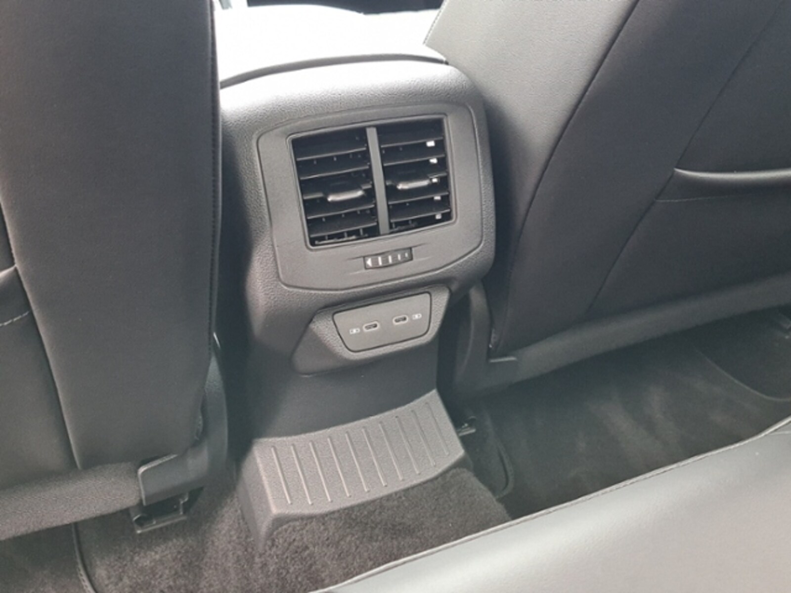 Volkswagen T-Roc – Bild 24