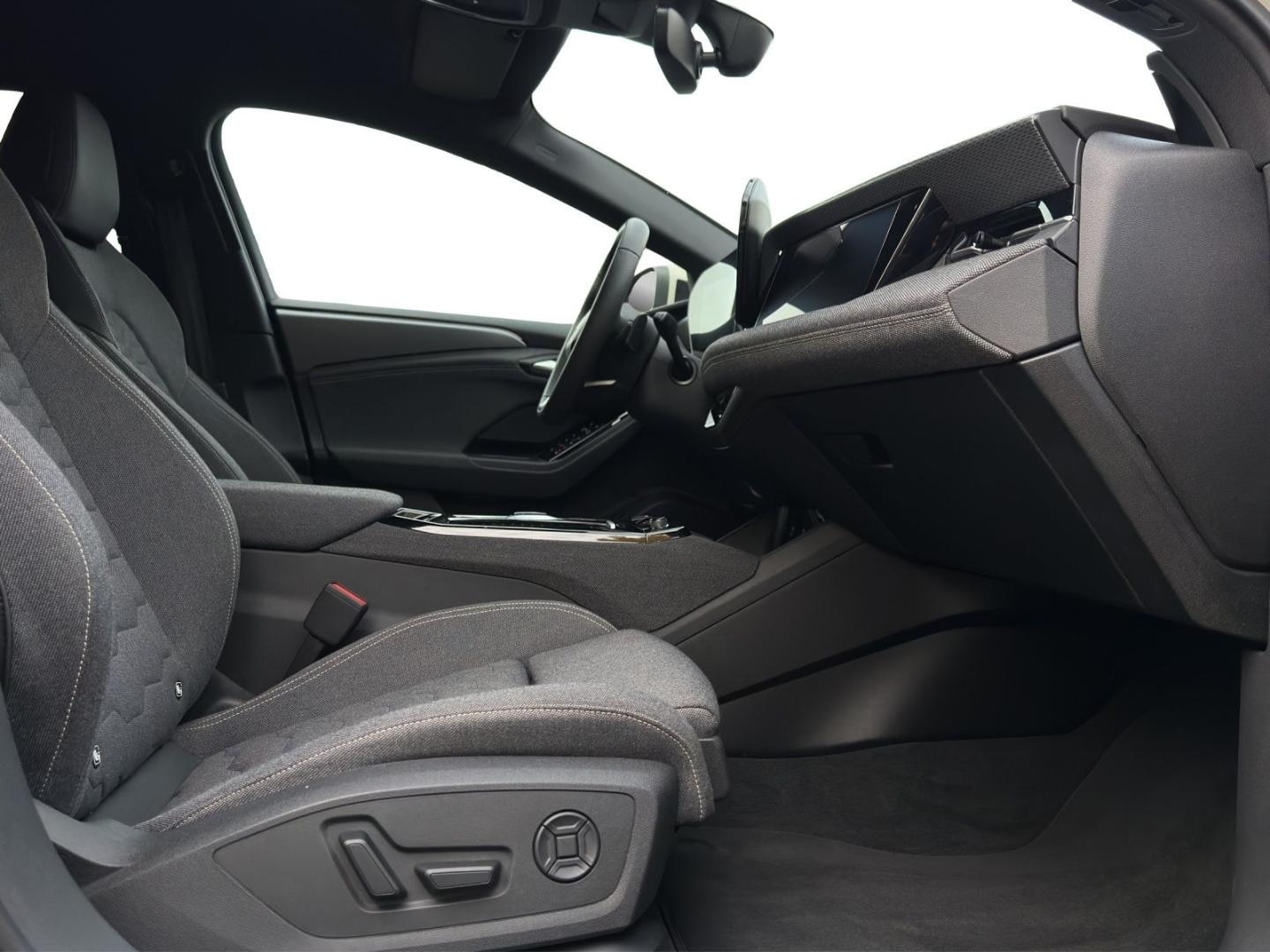 Bild über Audi A6 Avant e-tron e-tron - für weitere Informationen kontaktieren Sie den Audi Partner