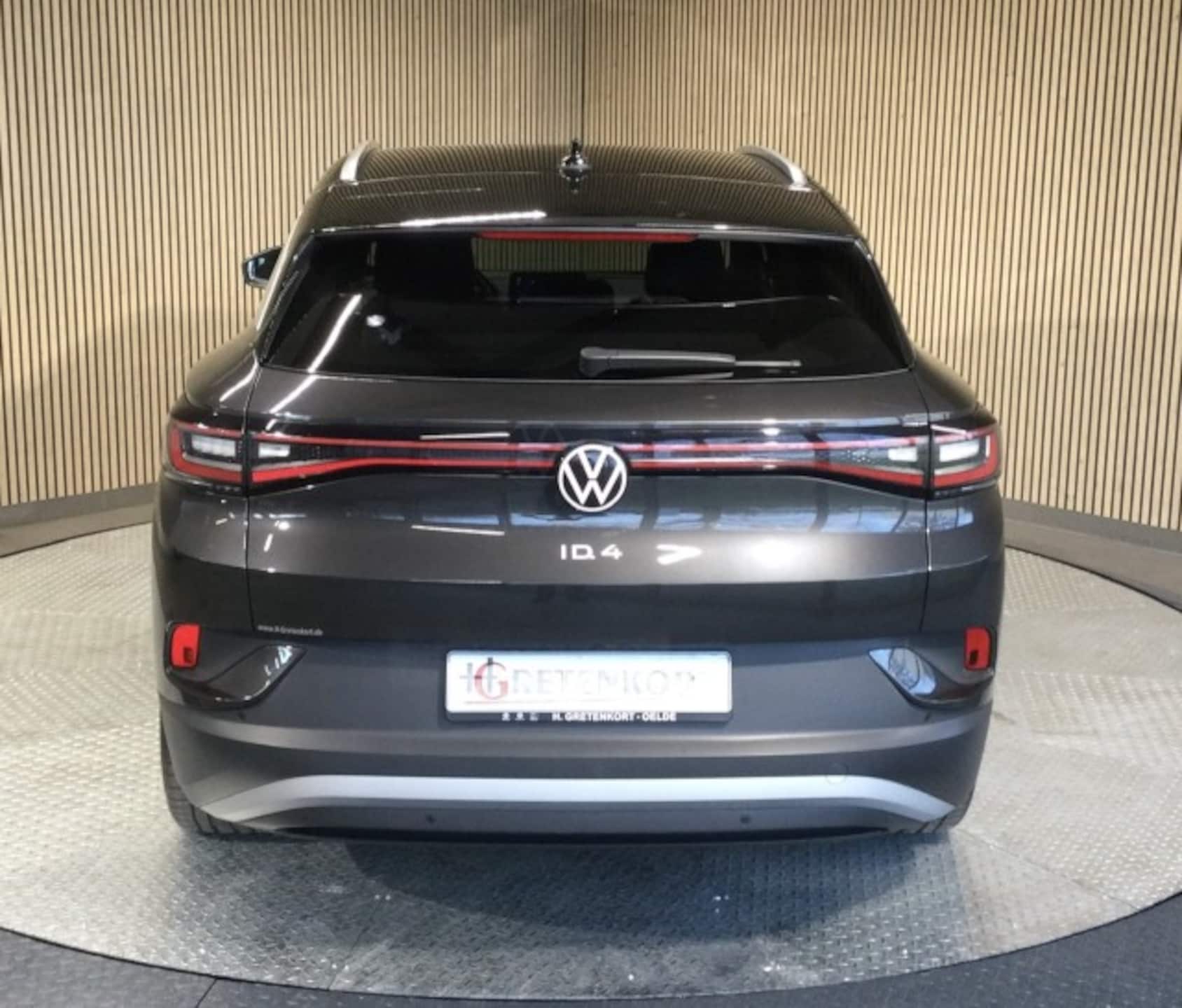 Volkswagen ID.4 1st