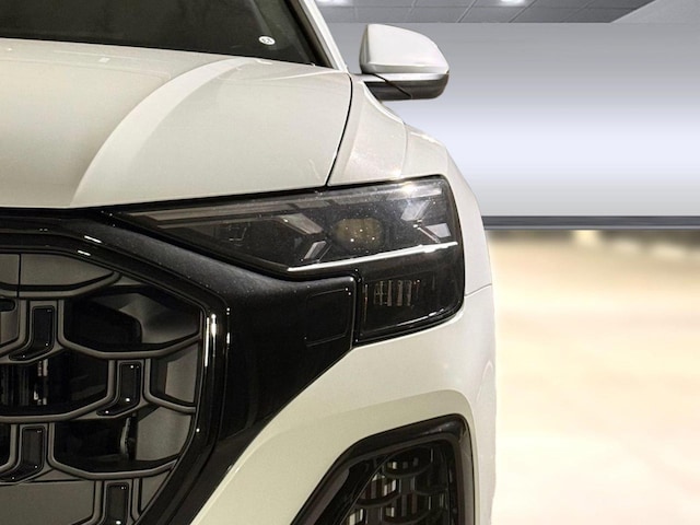 2026 Audi Q8 Premium Plus - Photo 11