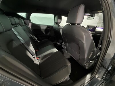 CUPRA Leon León 1.5 eTSI DSG 110 kW (150 CV) — photo 6