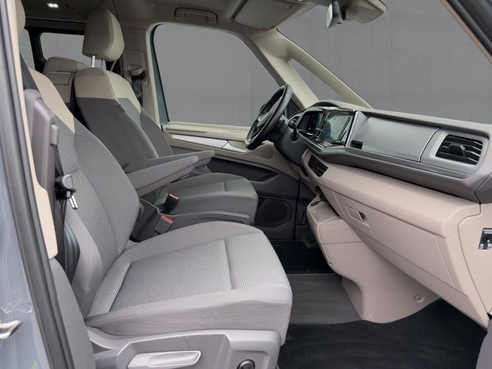 Volkswagen Multivan – Bild 11