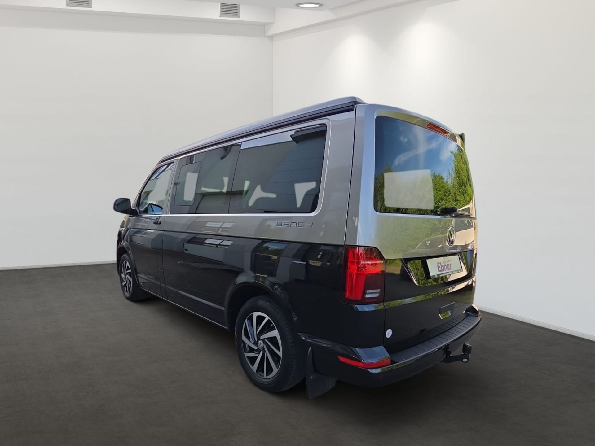 Volkswagen T6.1 California Beach