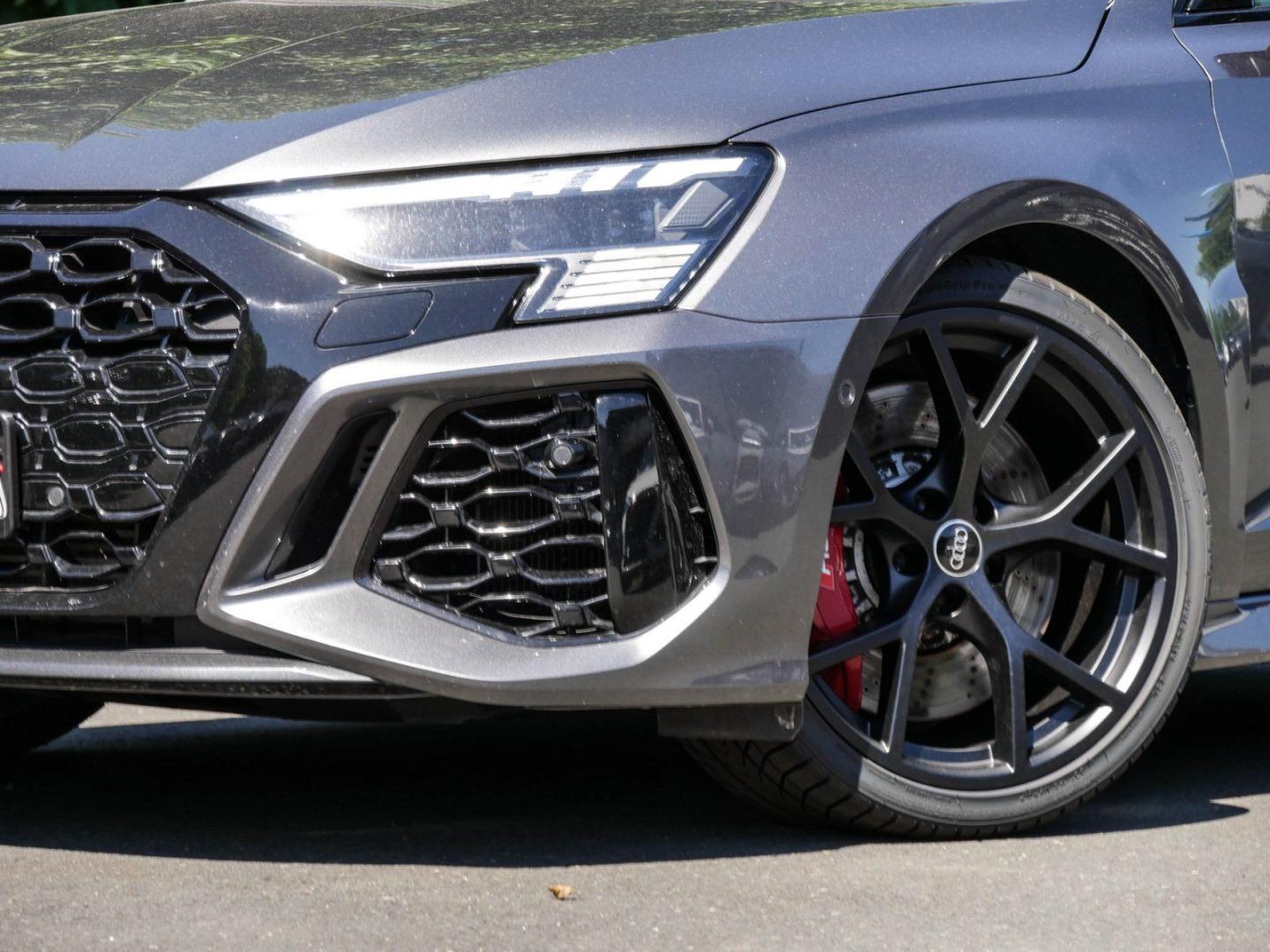 Image about Audi RS 3 Sportback TFSI quattro S tronic