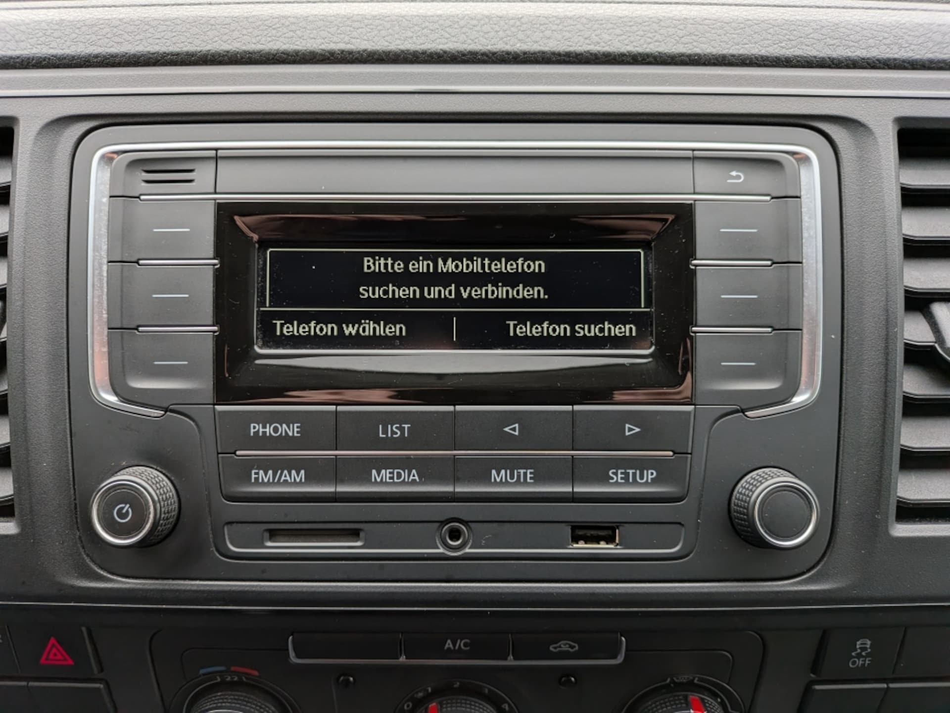 Volkswagen T6 Transporter Kasten langer Radstand