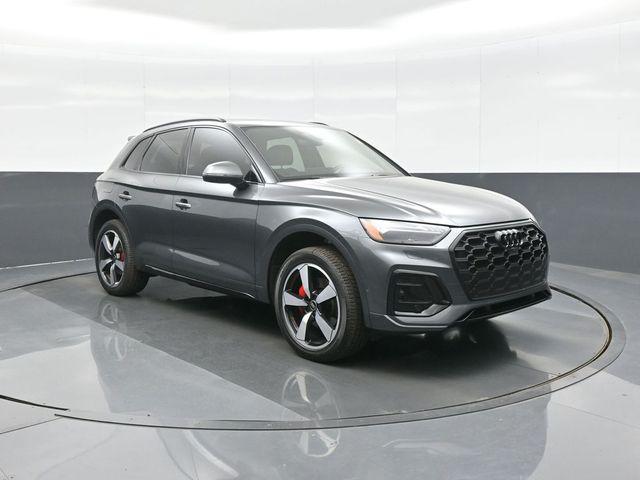 2024 Audi Q5 45 Prestige's photo