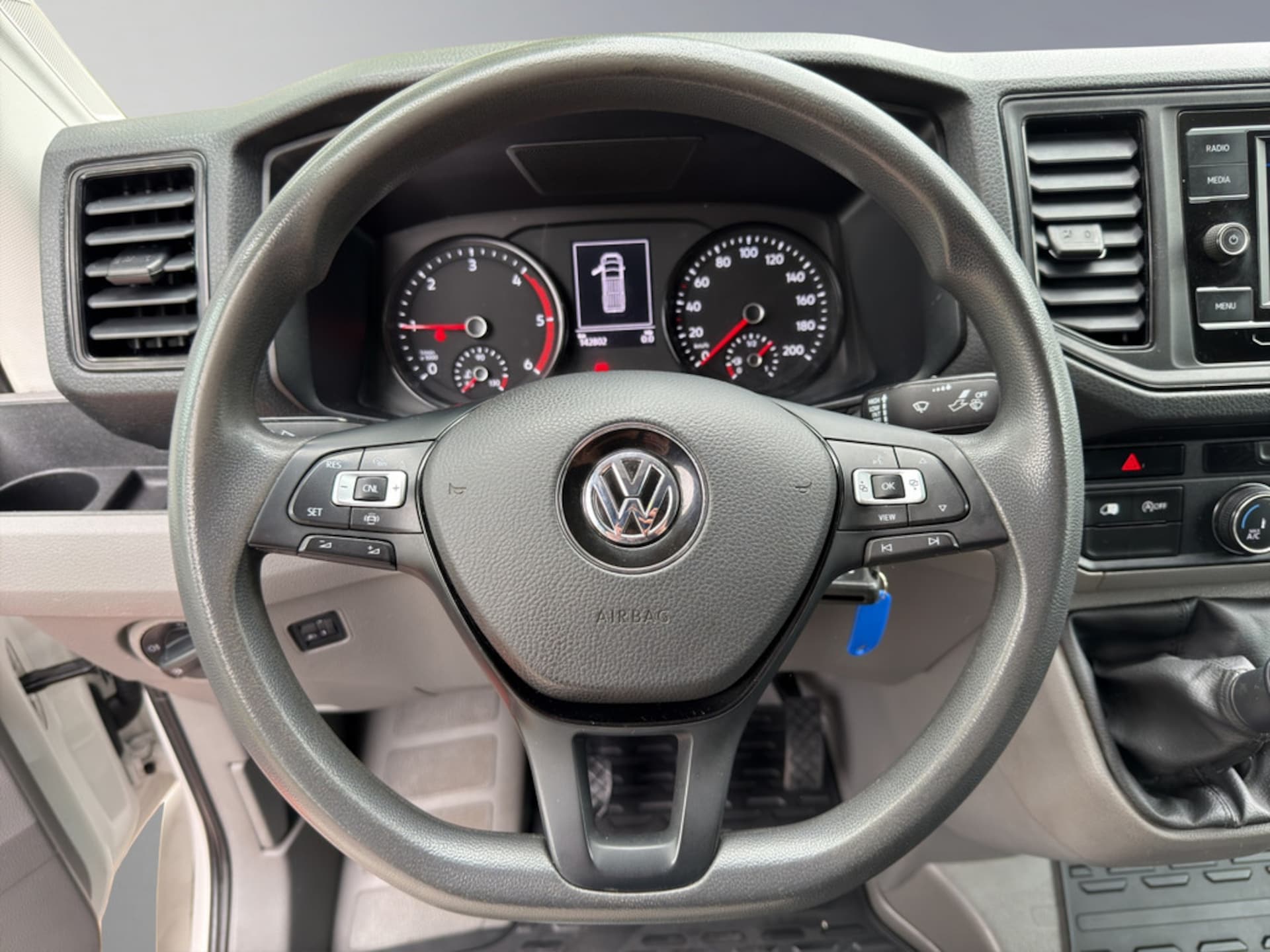 Volkswagen Crafter Kasten mittlerer Radstand