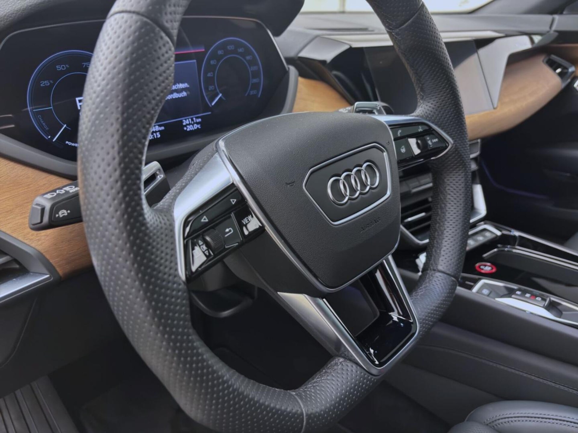 Audi e-tron GT quattro