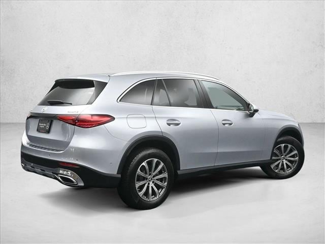 2025 Mercedes-Benz GLC 300