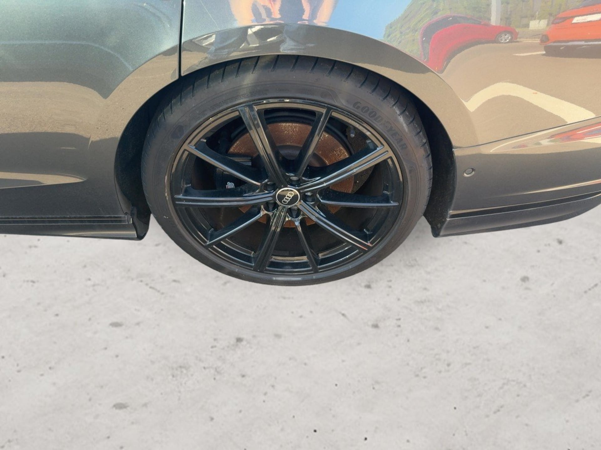 Audi S8