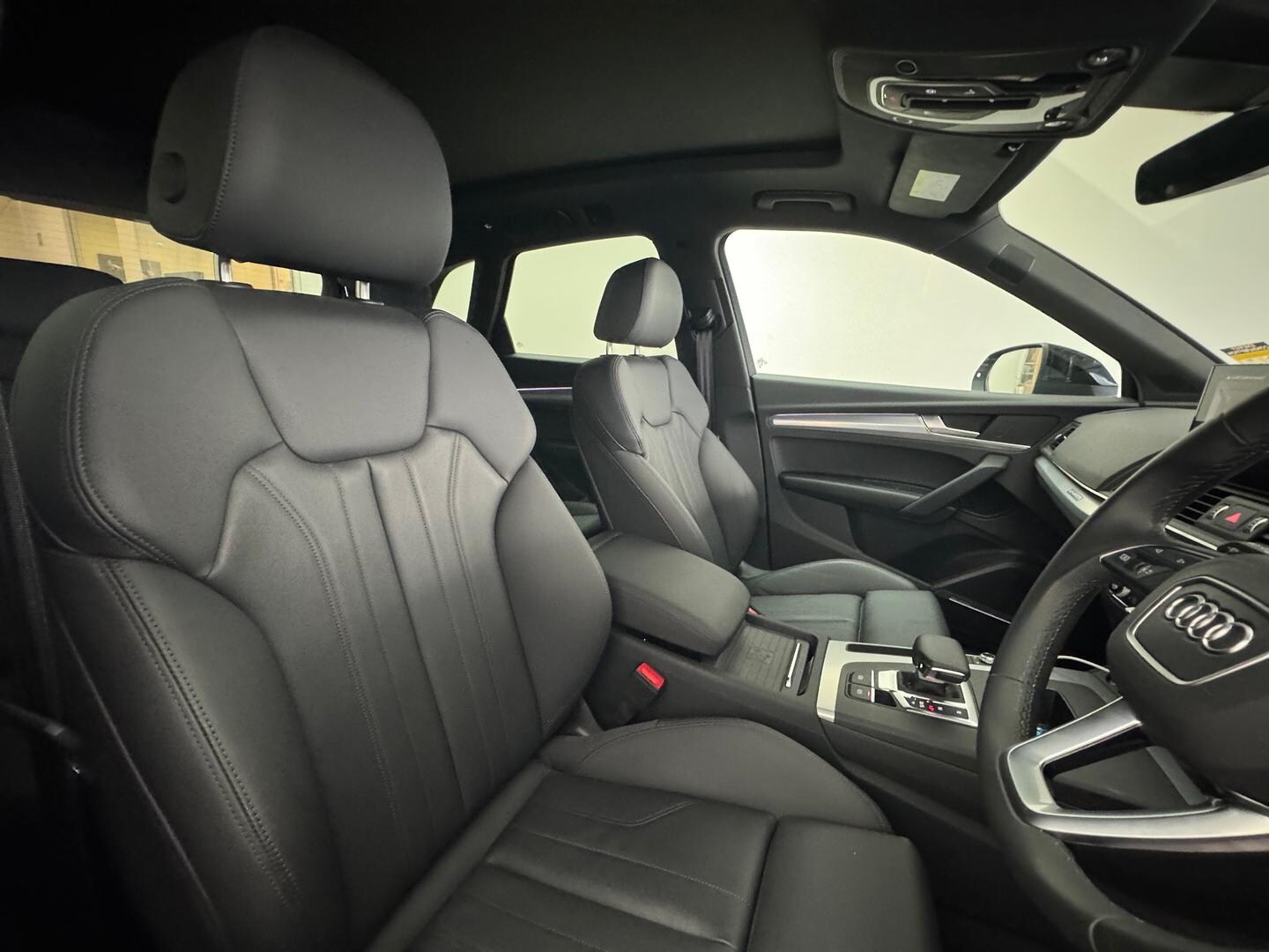 Image about Audi Q5 TFSI e S line 55 TFSI e quattro S tronic