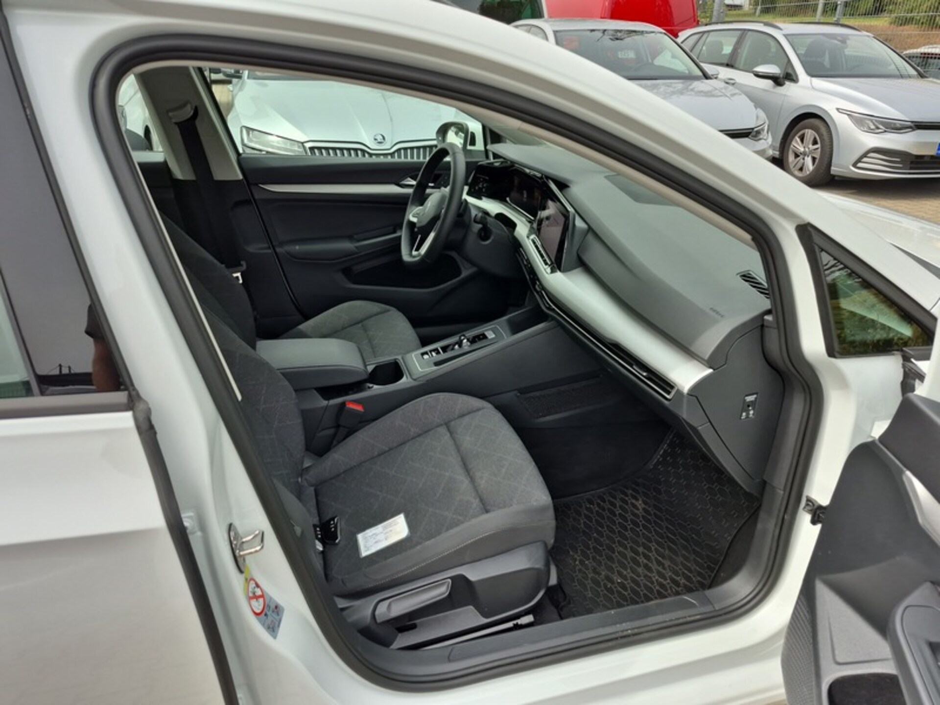 Volkswagen Golf Variant Life
