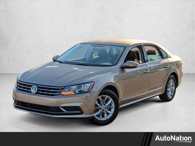 2017 Volkswagen Passat S
