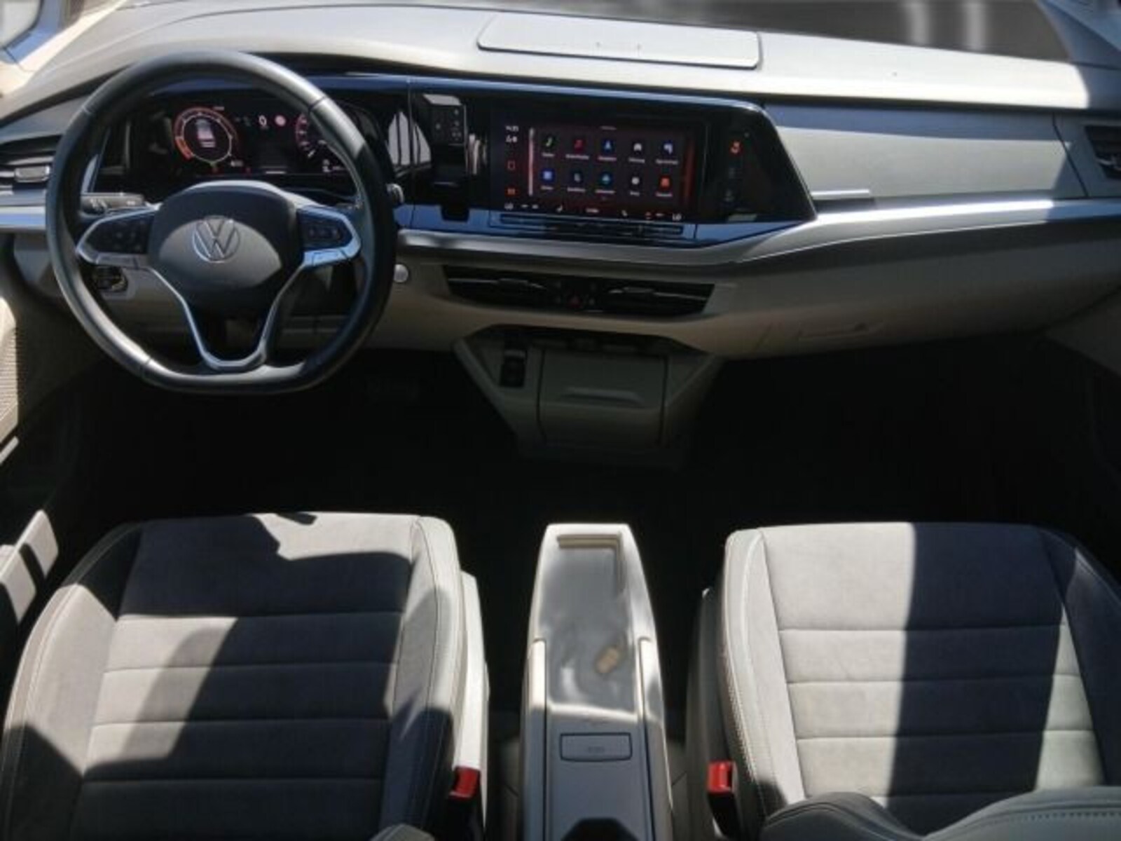 Volkswagen Multivan – Bild 12