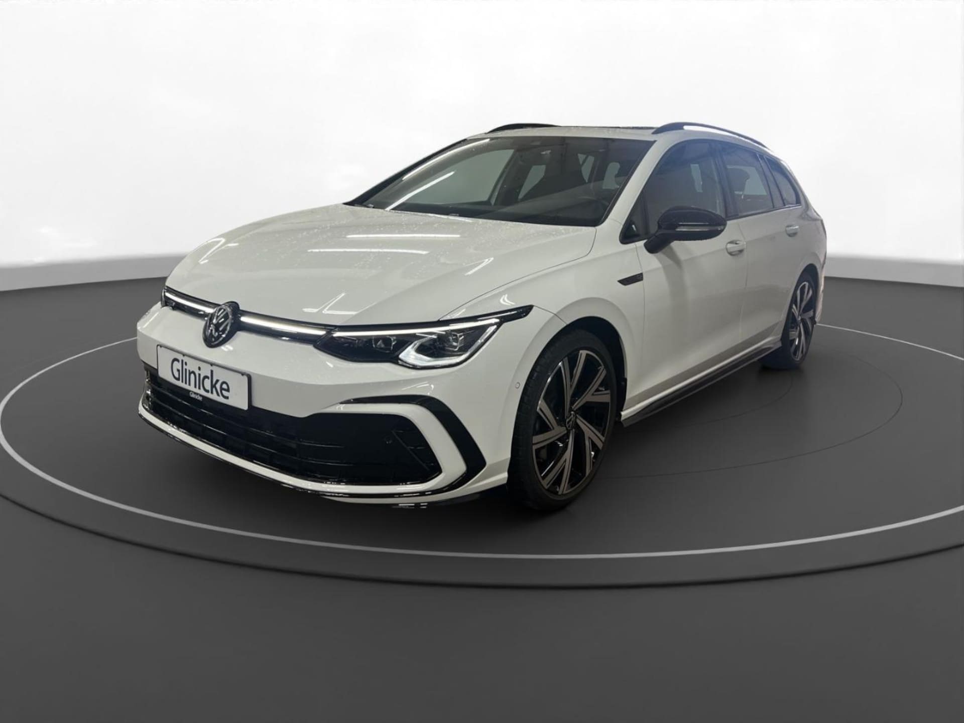 Volkswagen Golf Variant R-Line