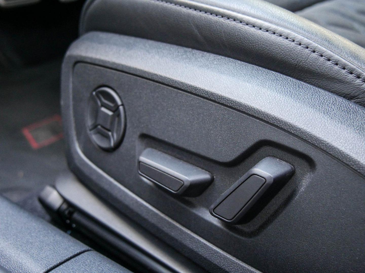 Image about Audi RS 3 Sportback TFSI quattro S tronic