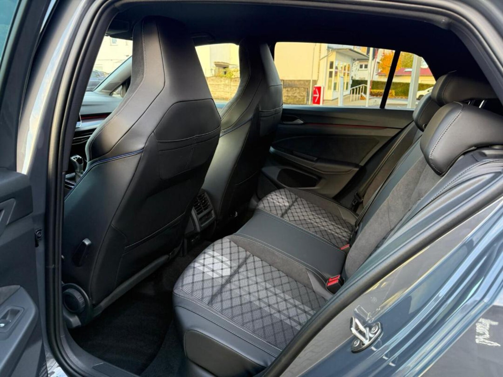 Volkswagen Golf – Bild 13