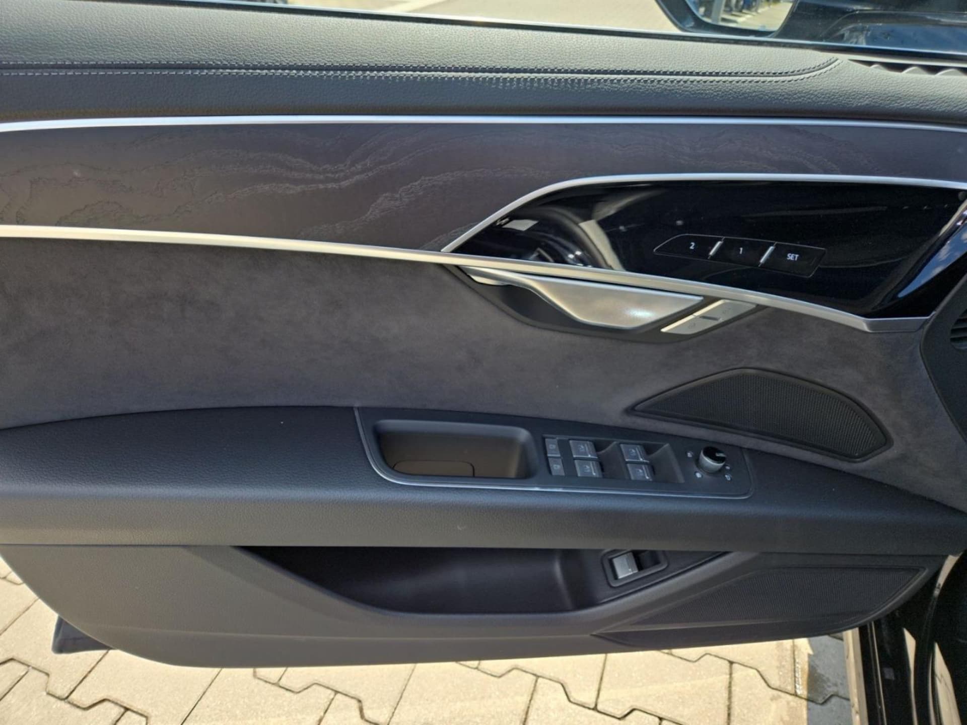 Audi A8 Lang