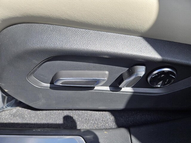 2025 Acura RDX A-Spec Package - Photo 16