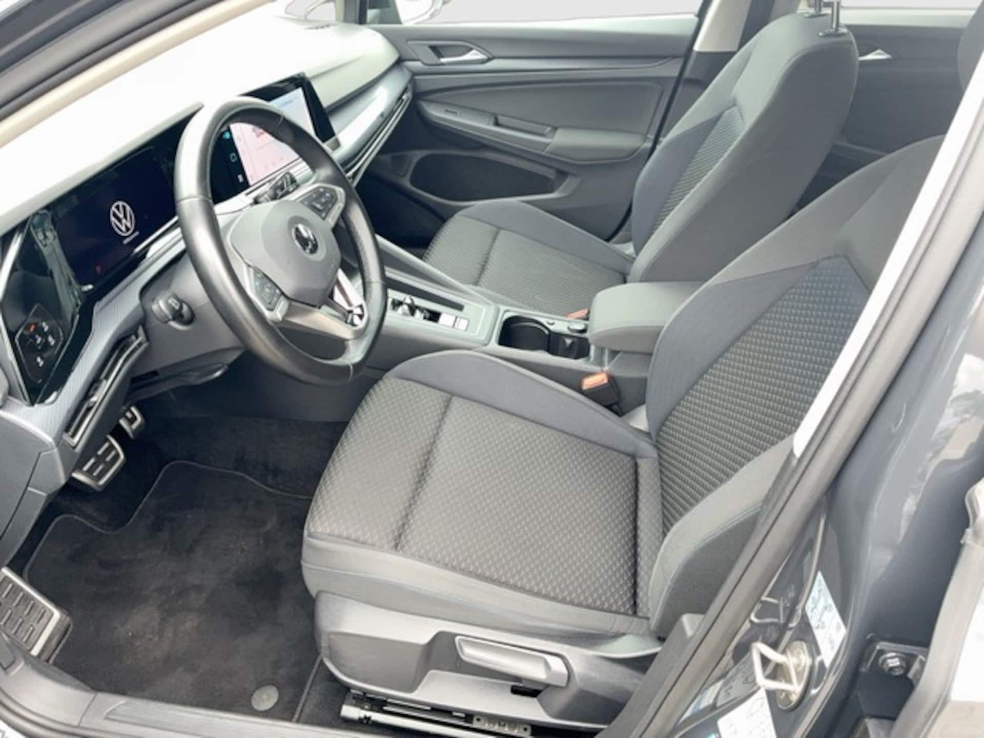 Volkswagen Golf United