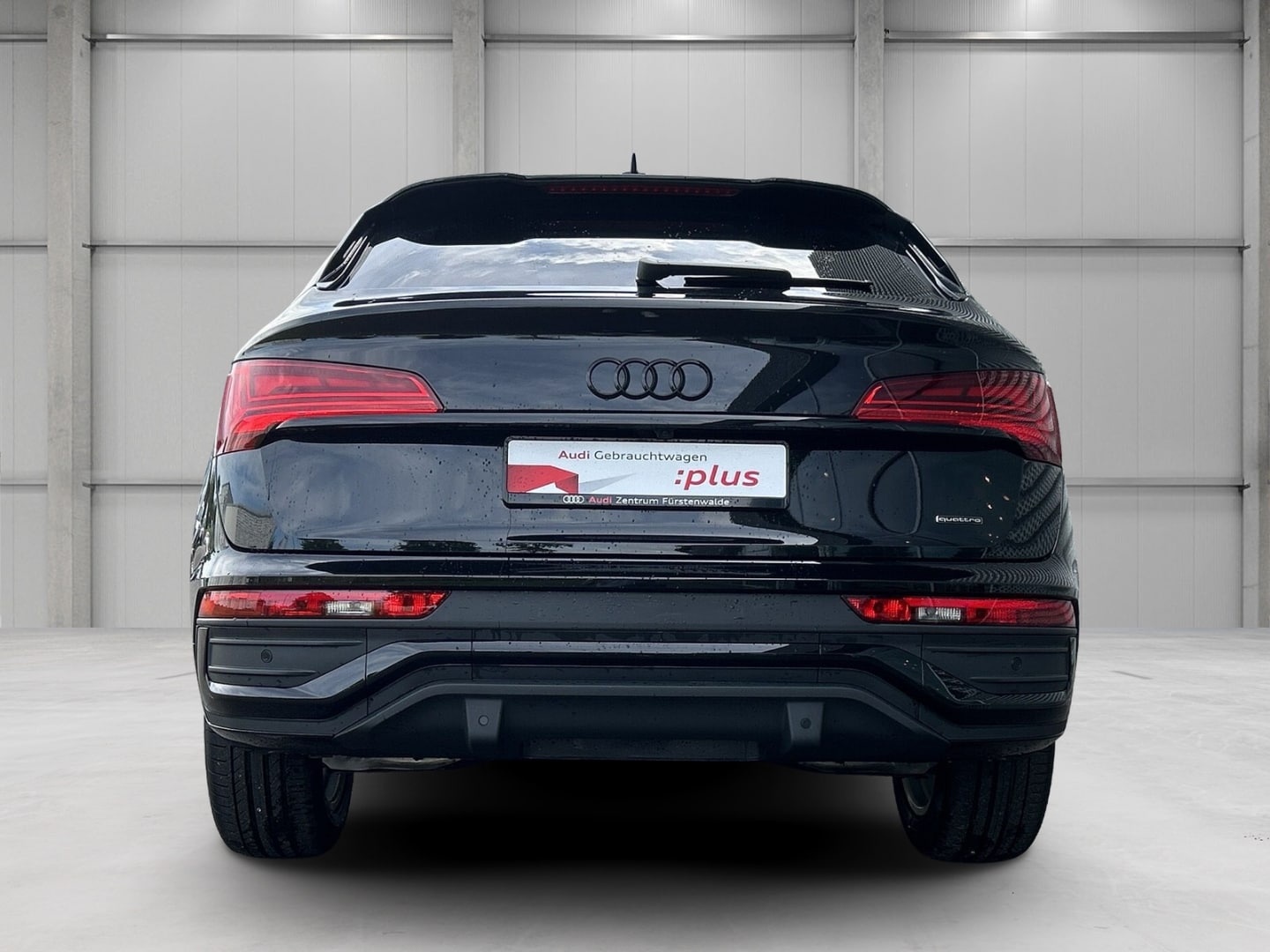 Bild über Audi Q5 Sportback 40 TFSI quattro S tronic - für weitere Informationen kontaktieren Sie den Audi Partner