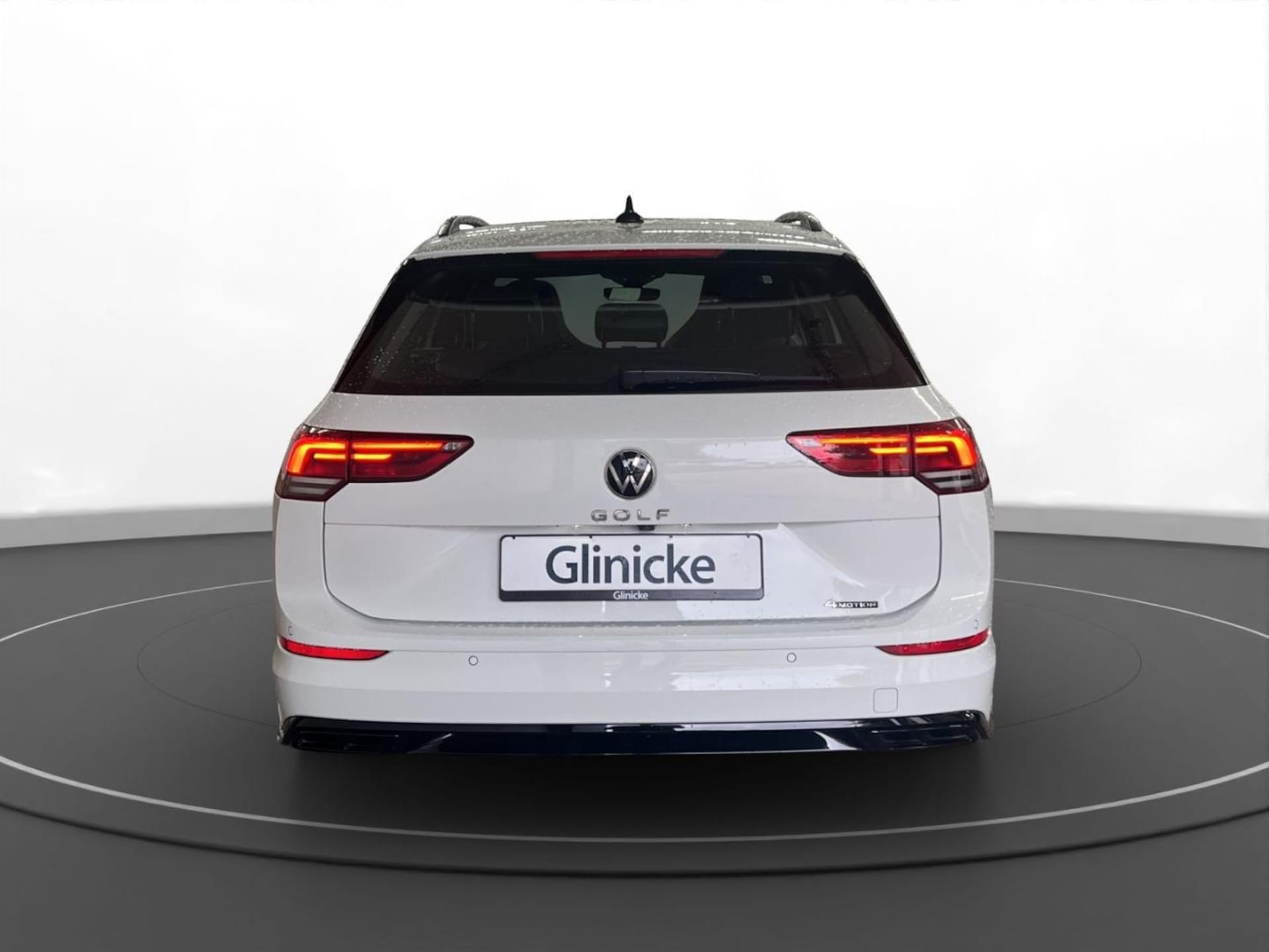 Volkswagen Golf Variant R-Line
