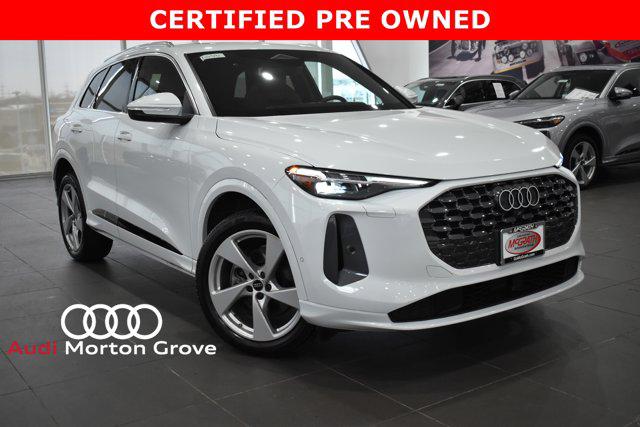 2025 Audi Q5 40 Premium Plus's photo