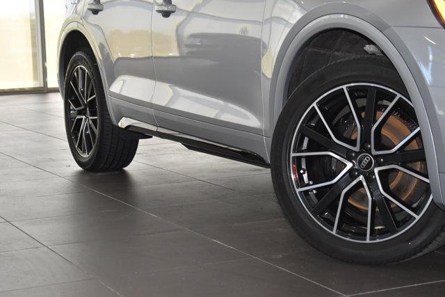 2023 Audi SQ5