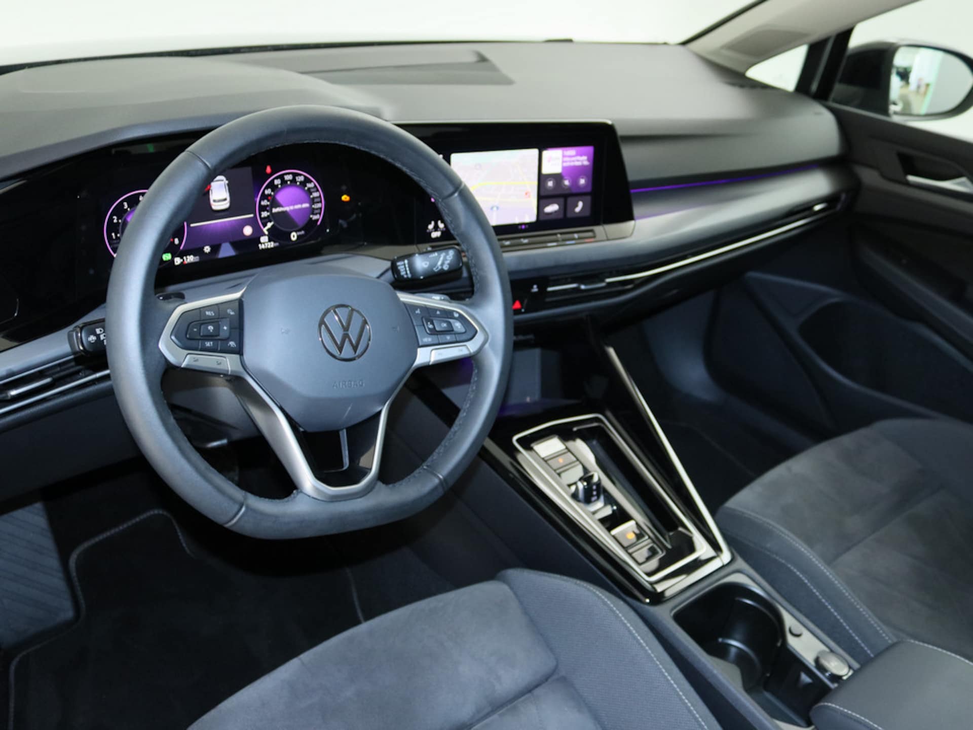 Volkswagen Golf Style