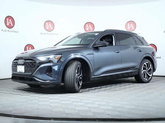 2024 Audi Q8 e-tron