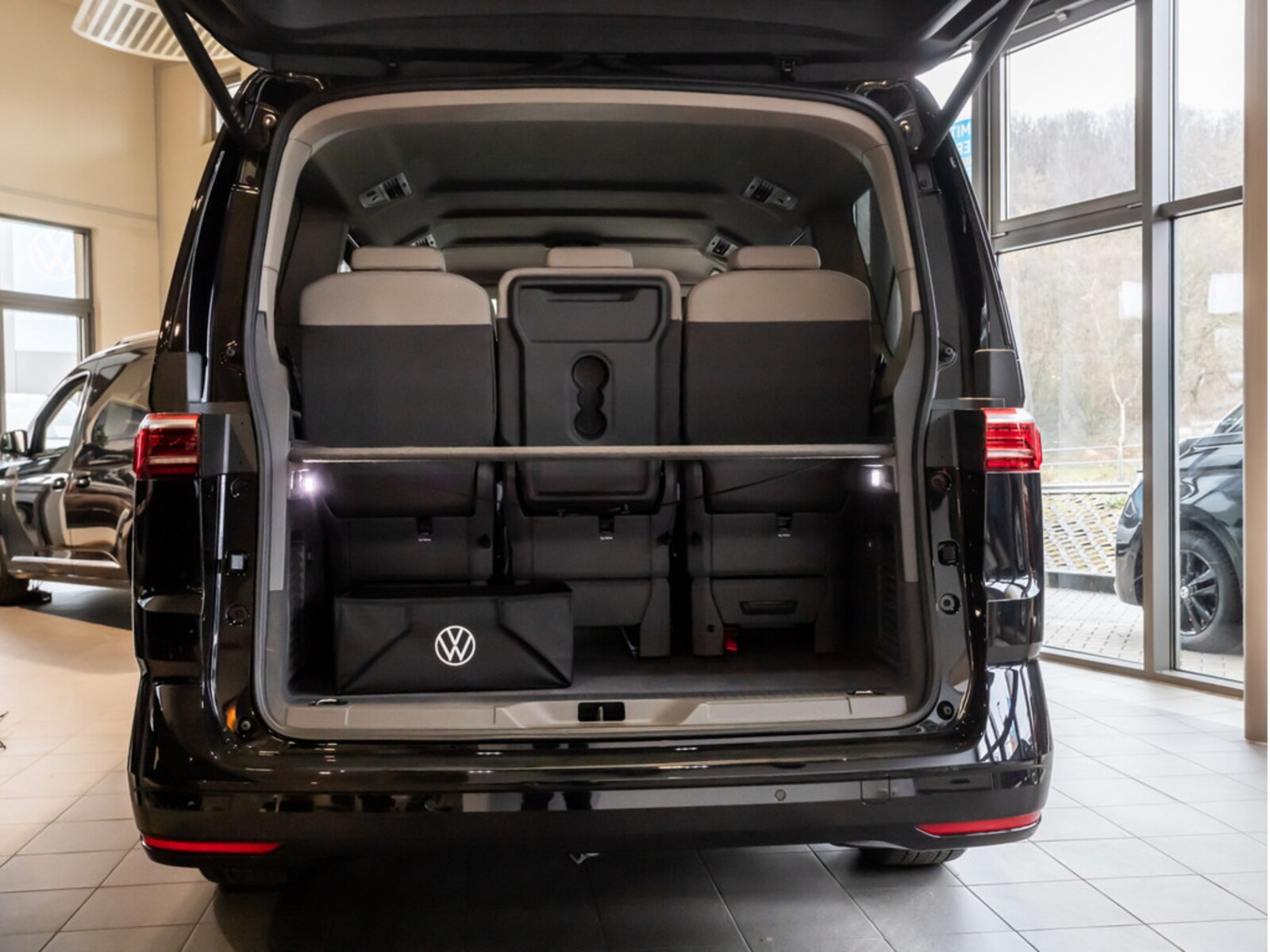 Volkswagen Multivan Langversion – Bild 7