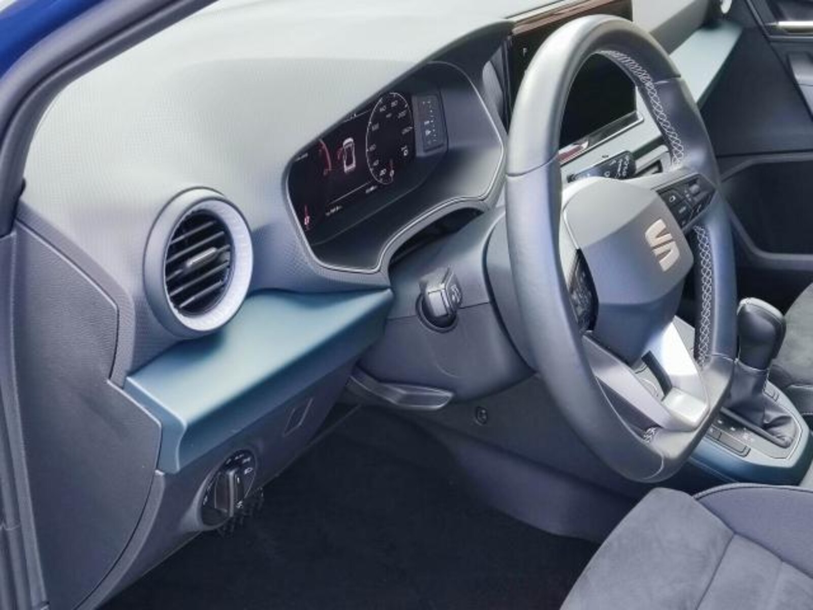 SEAT Arona – Bild 10