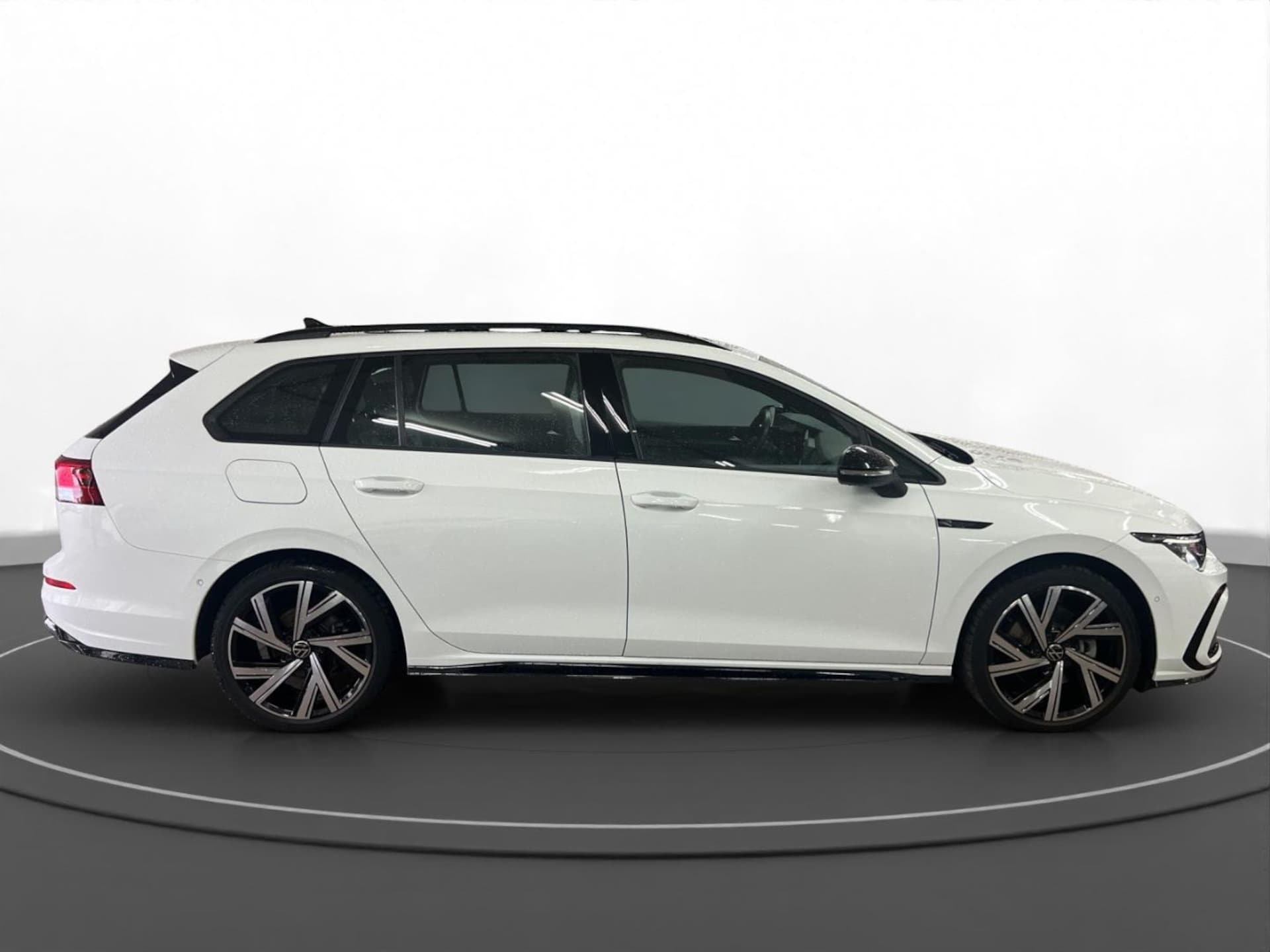 Volkswagen Golf Variant R-Line