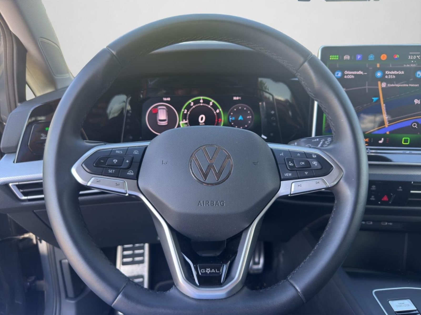 Volkswagen Golf Variant – Bild 9