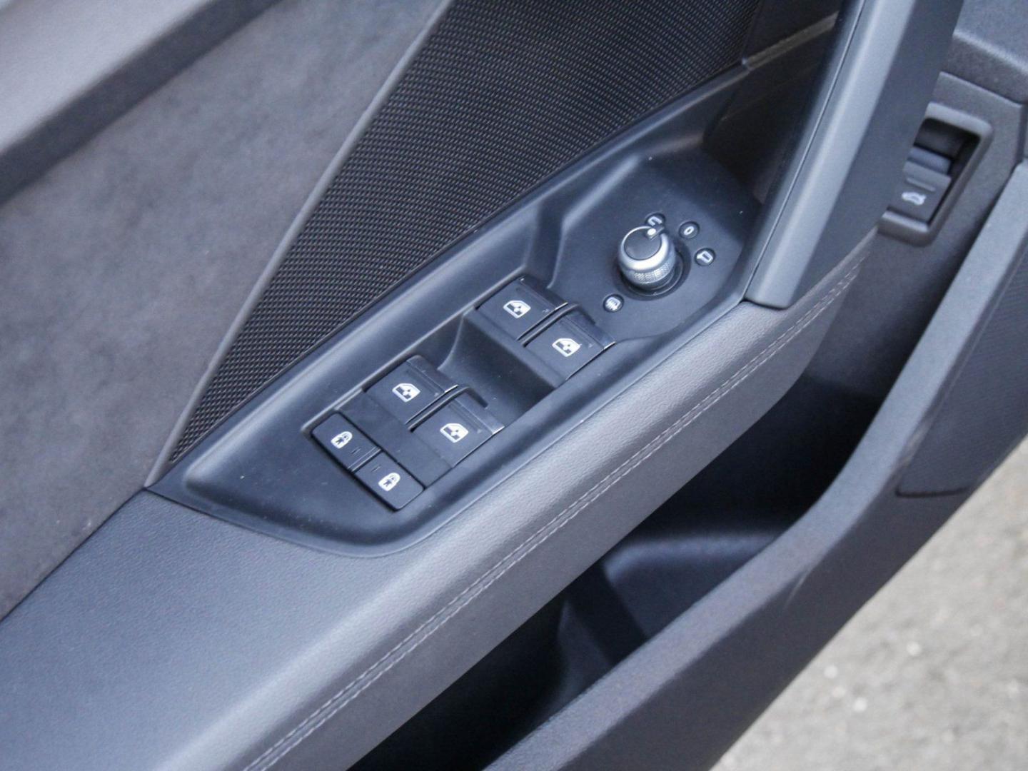 Image about Audi RS 3 Sportback TFSI quattro S tronic