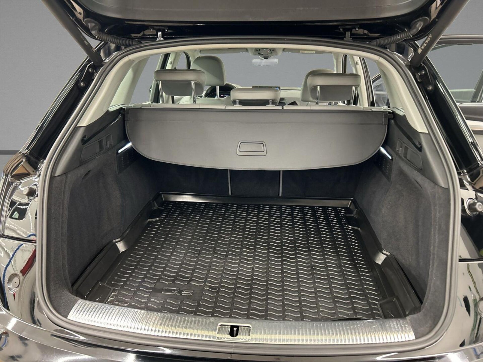 Audi Q5 SUV Advanced
