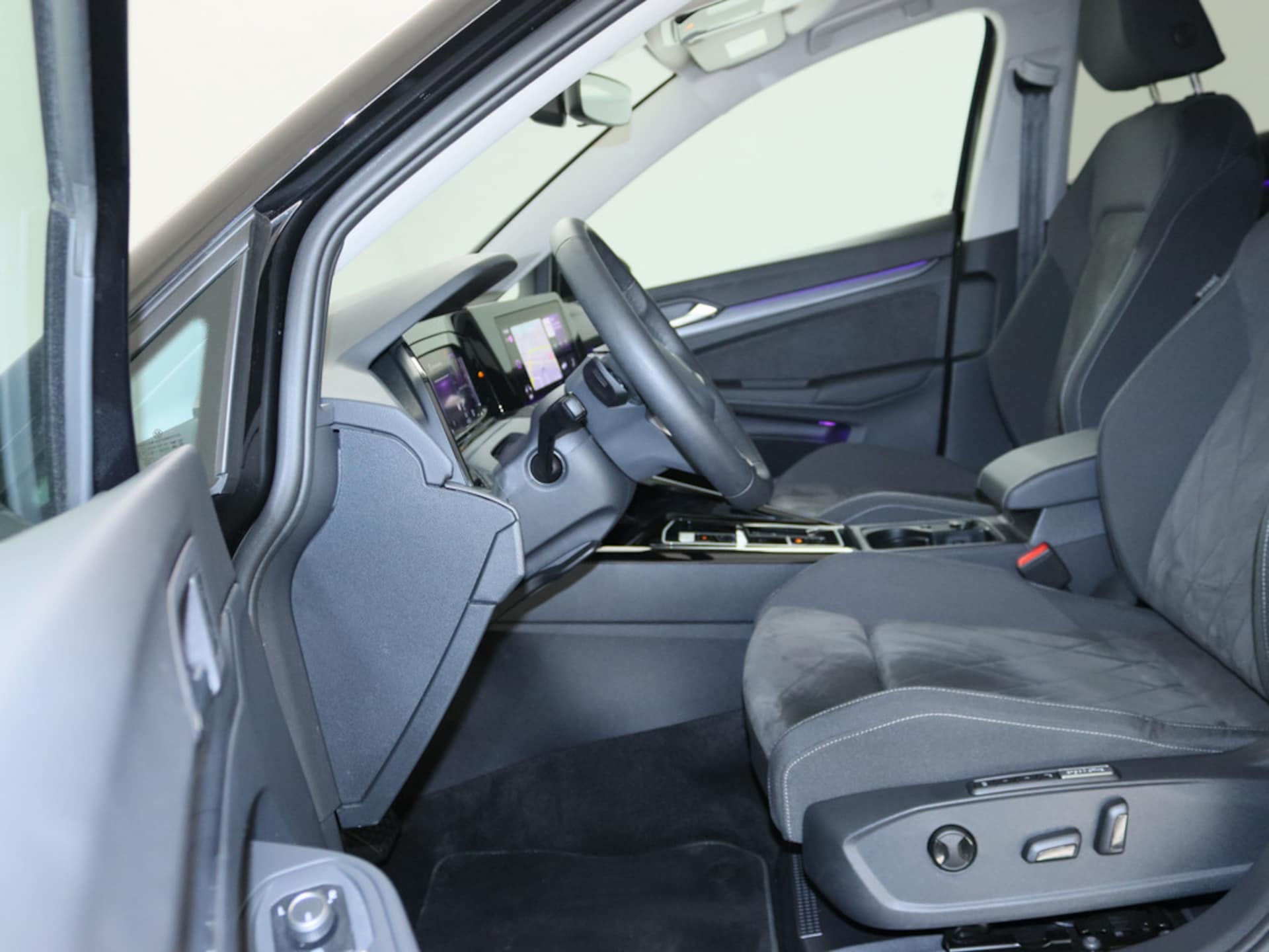 Volkswagen Golf Style