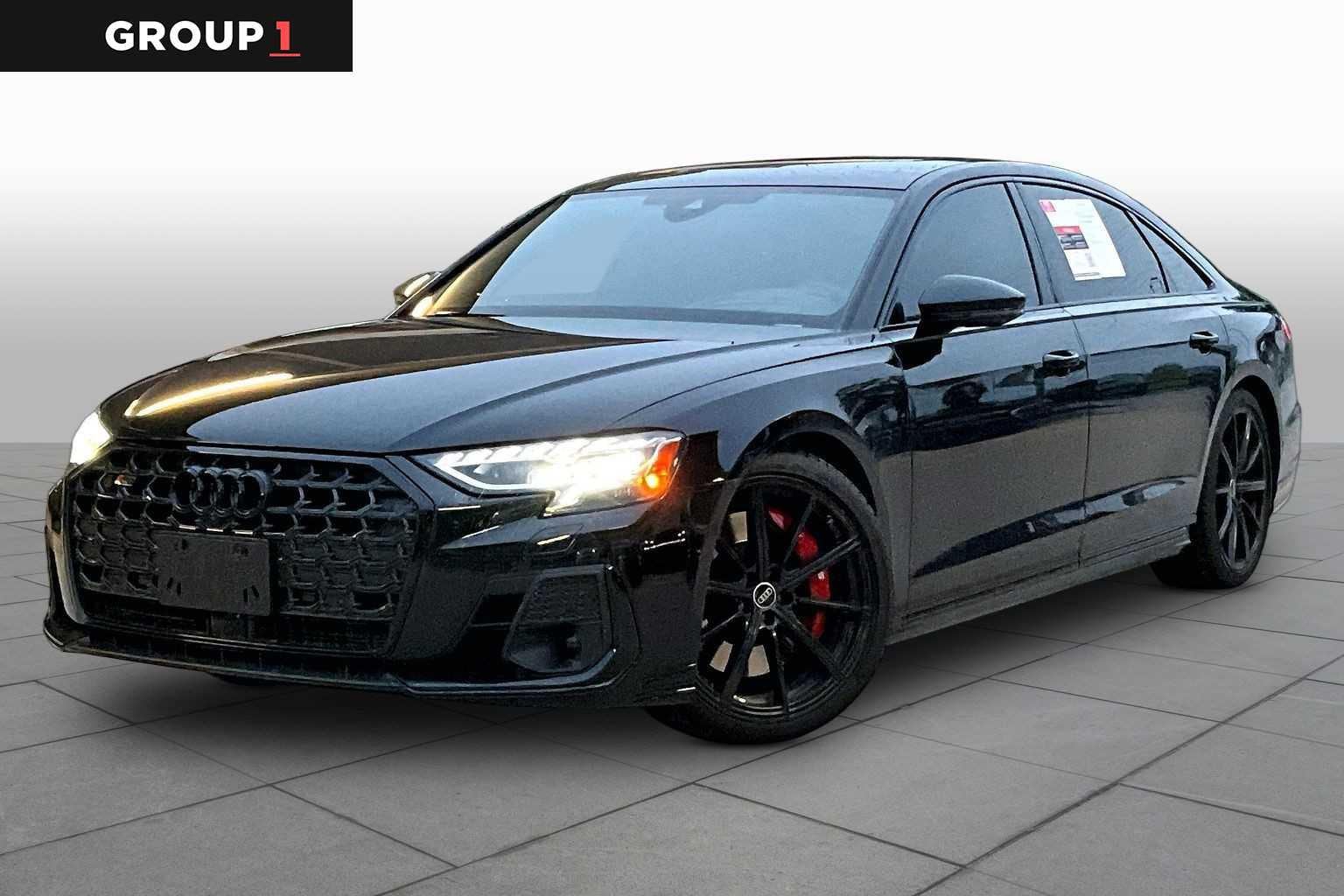 2023 Audi S8 4.0T quattro Tiptronic's photo