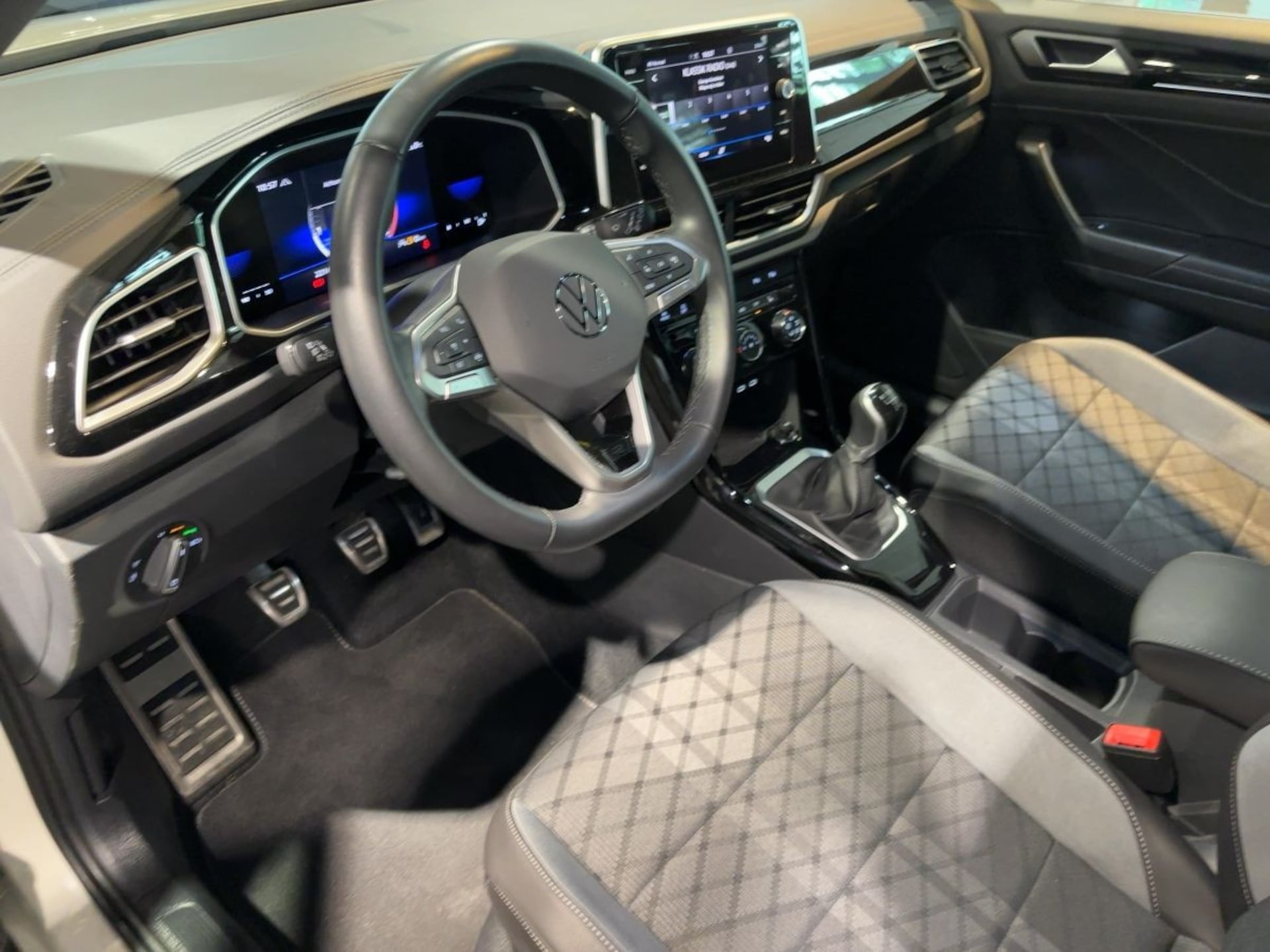 Volkswagen T-Roc R-Line