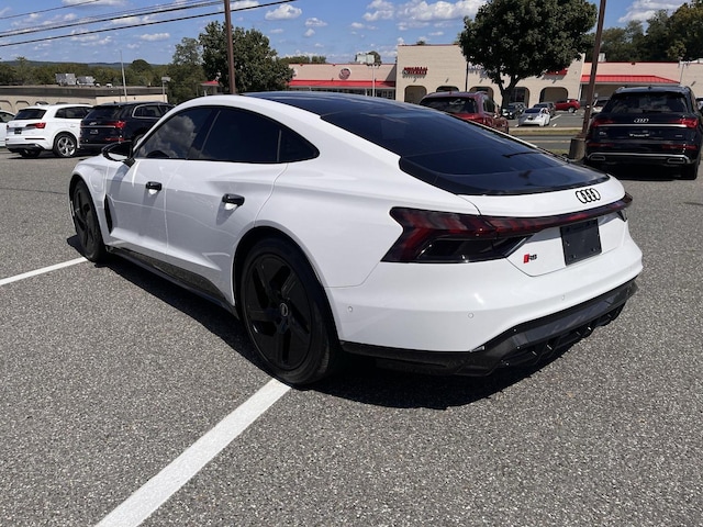 2023 Audi RS e-tron GT Base - Photo 15