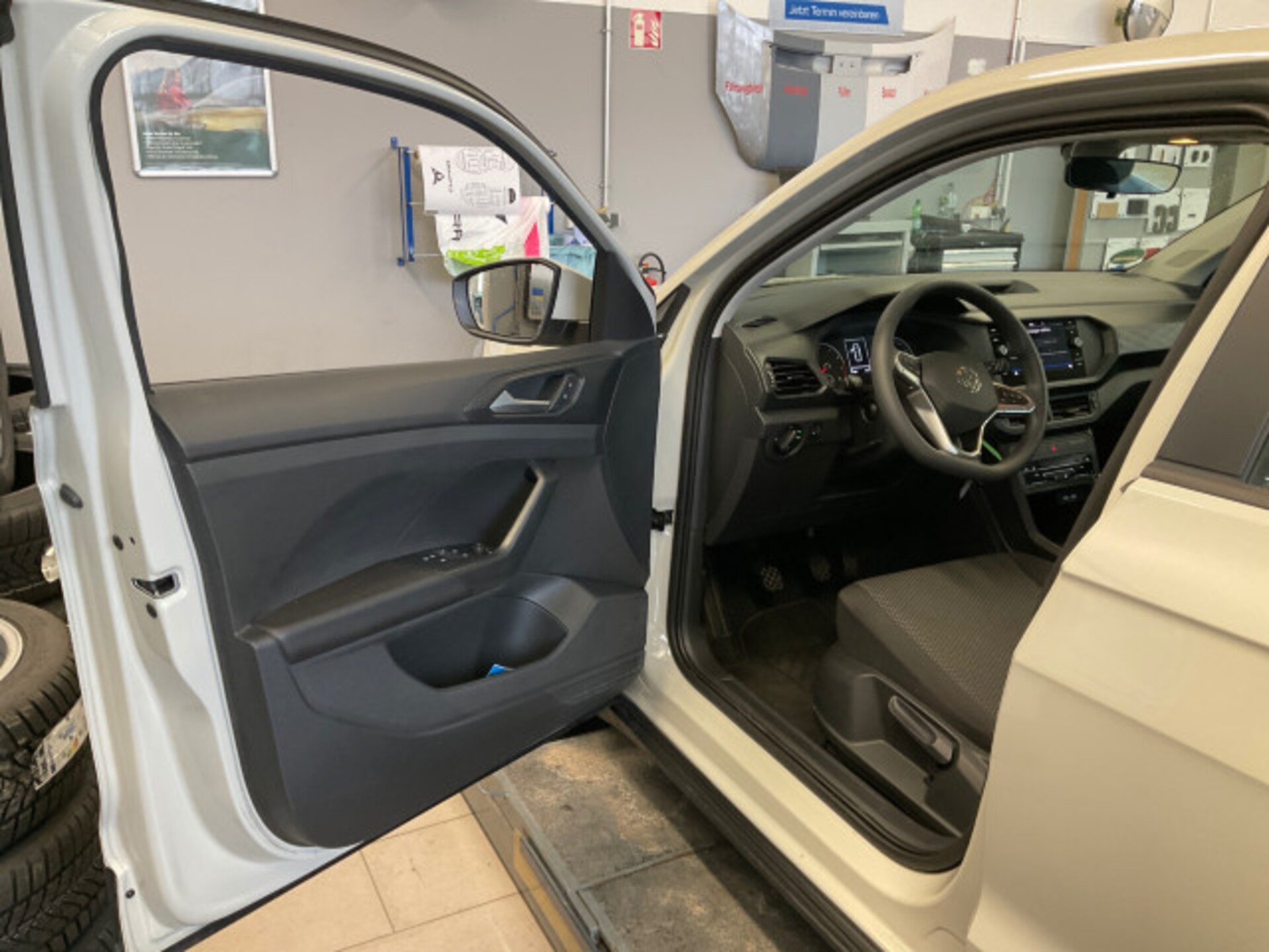 Volkswagen T-Cross Basis-Modell