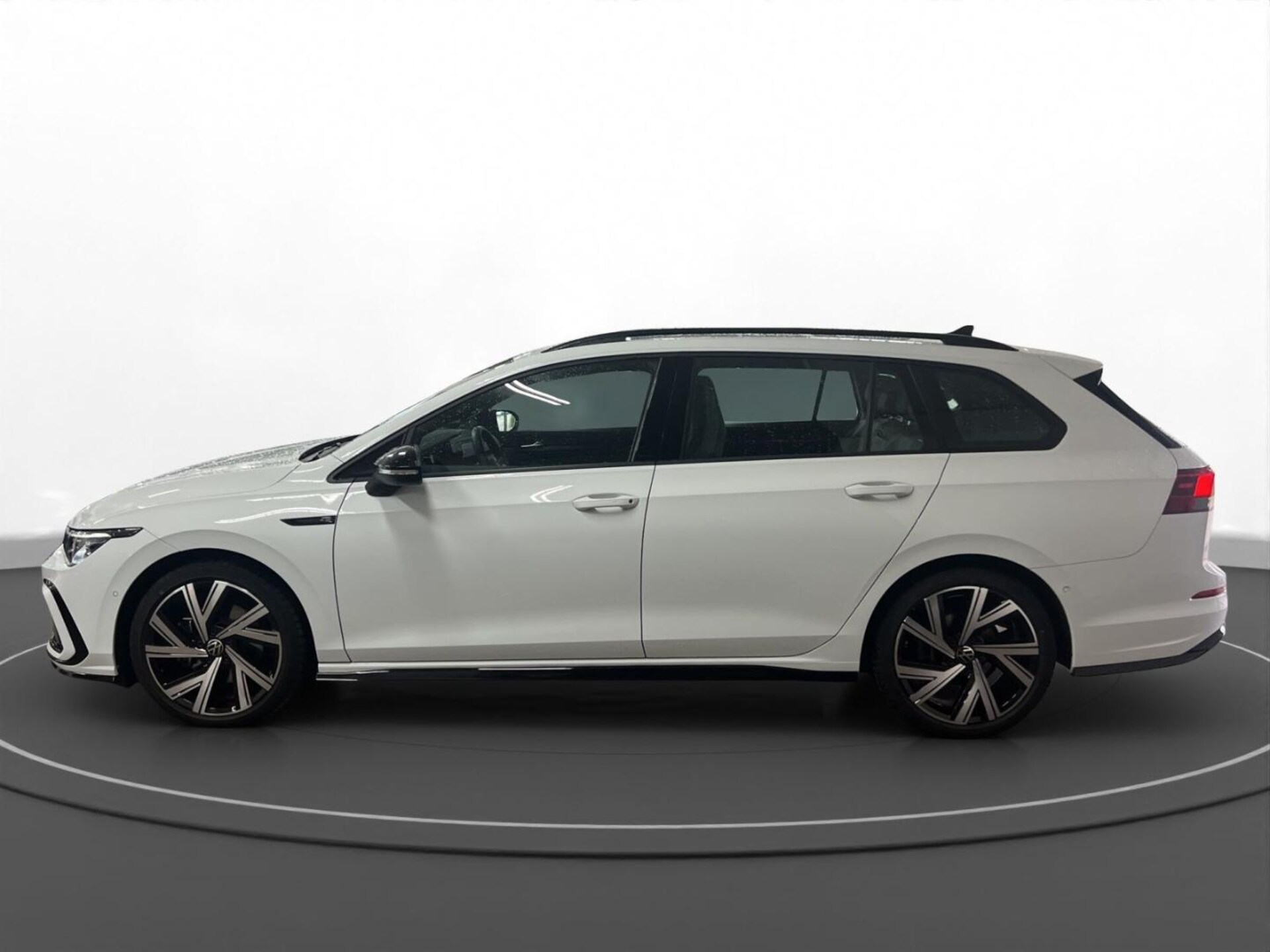 Volkswagen Golf Variant R-Line