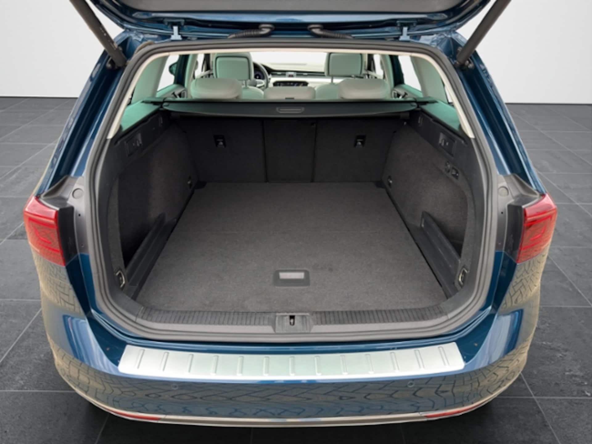 Volkswagen Passat Variant Elegance
