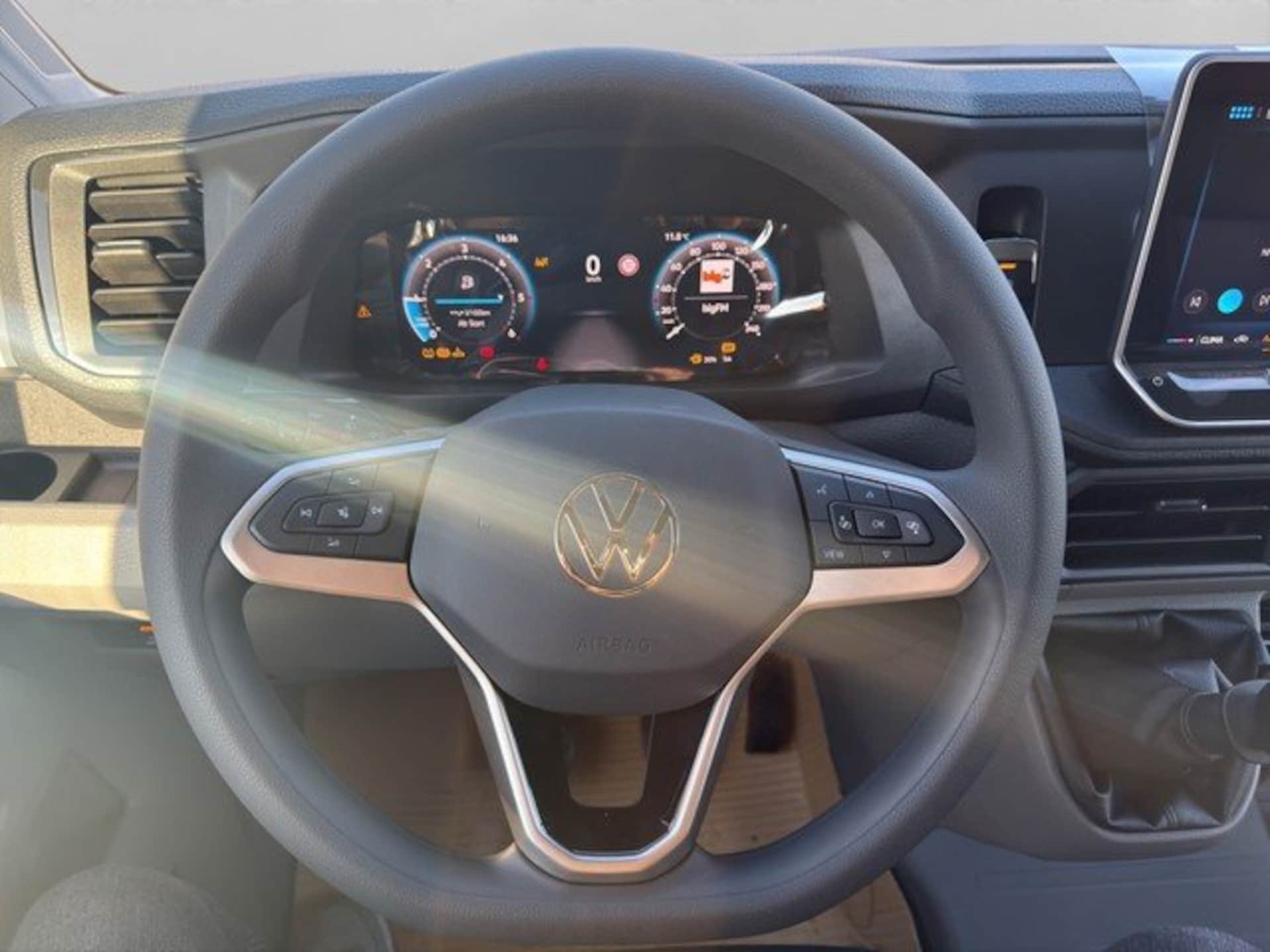 Volkswagen Crafter Kasten mittlerer Radstand
