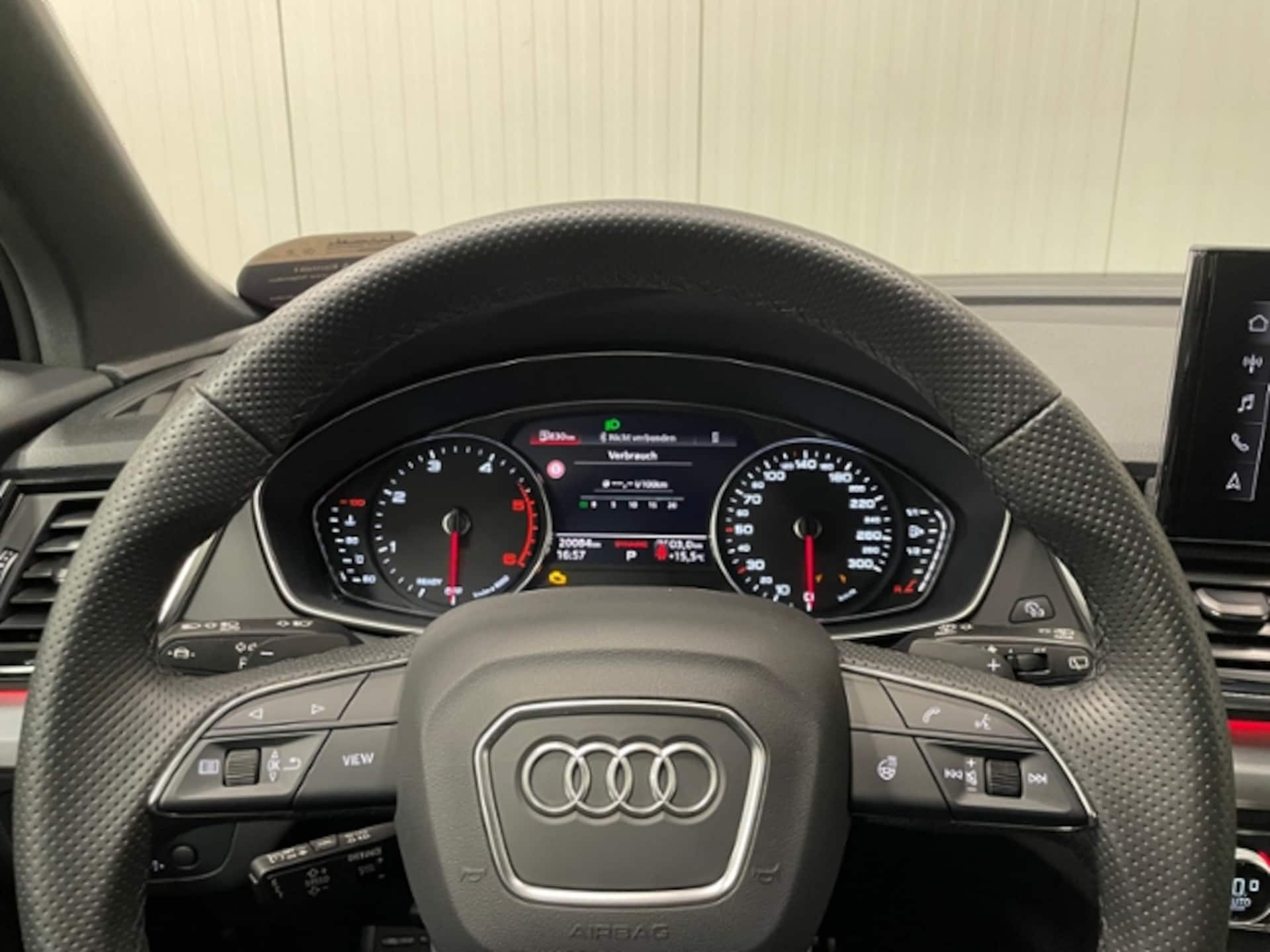 Audi Q5 Sportback S line