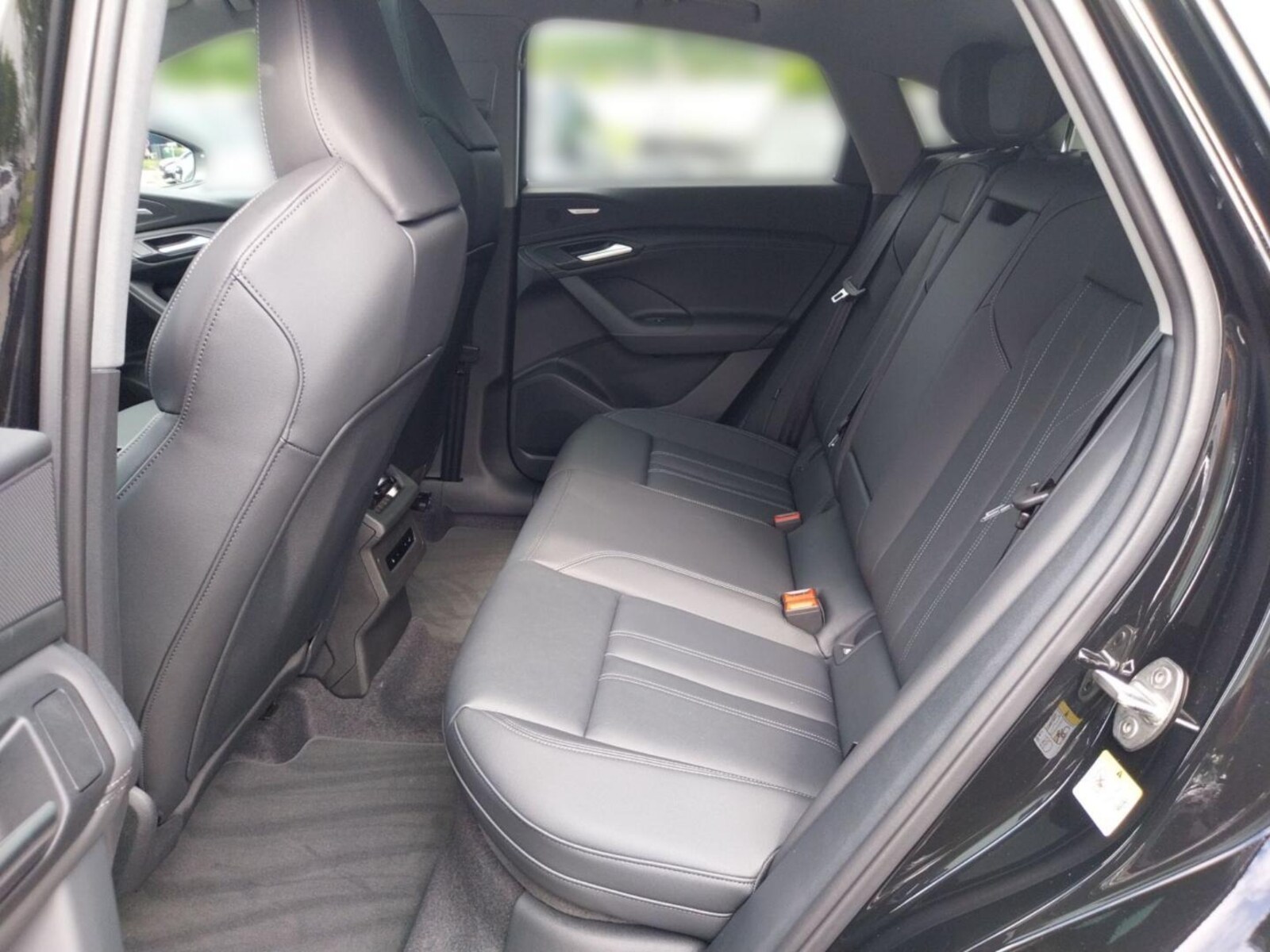 Audi Q6 Sportback e-tron – Bild 10