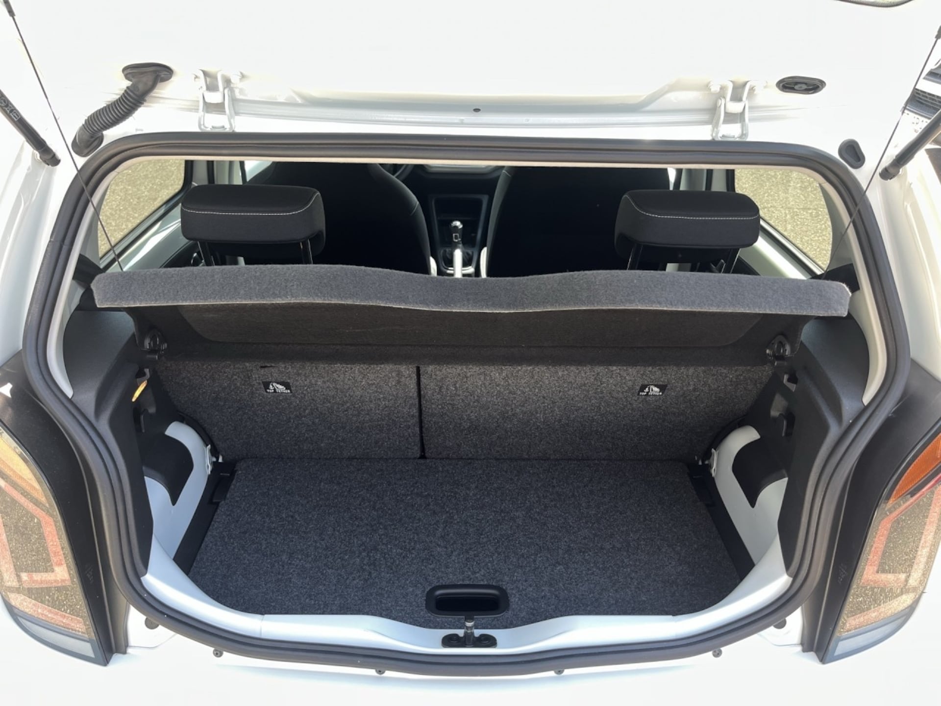Volkswagen up! ACTIVE